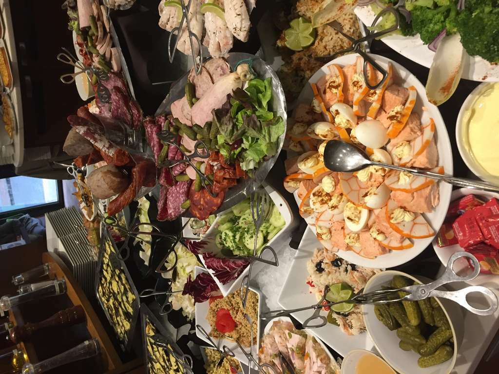 Kyriad Hotel Nevers Centre Restaurant billede
